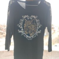 Черна блуза с ефекти, снимка 2 - Тениски - 43999056