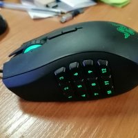 Геймърска мишка RAZER NAGA 2014, снимка 2 - Клавиатури и мишки - 39265360