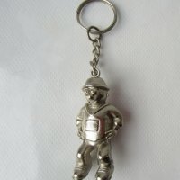  ключодържател  с мъж фигура метал, снимка 1 - Други ценни предмети - 29035510