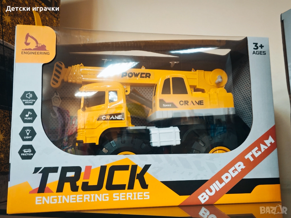 Строителен камион с кран, музикални ефекти , снимка 1