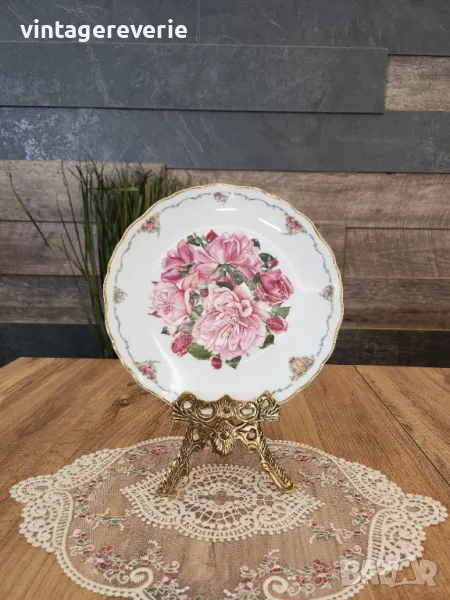 Колекционерска чиния Royal Albert, Camellia, снимка 1