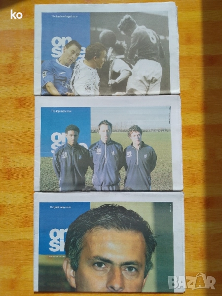 Chelsea FC-вестници клубни 2003,2004г,6 броя+2бр програми на Челси , снимка 1