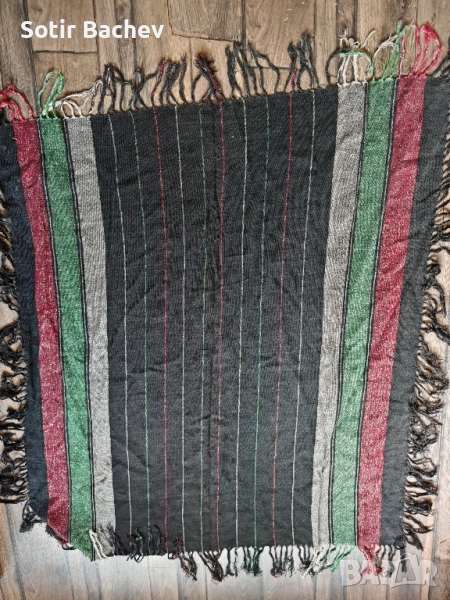 продавам дамски шал, снимка 1