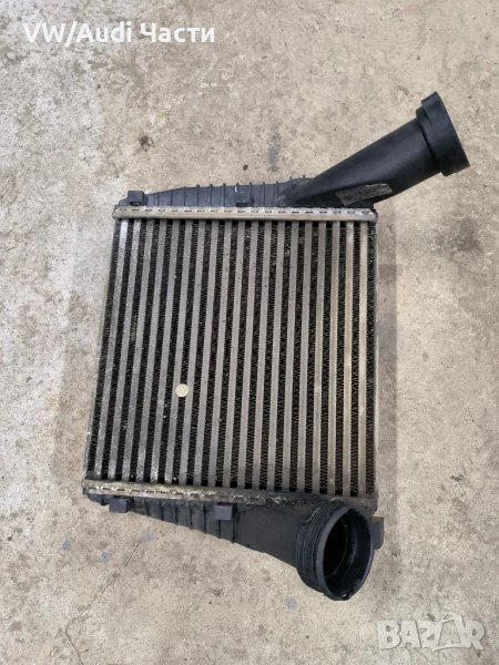 Интеркулер за Фолксваген Туарег Порше Ауди VW Touareg Porsche Cayenne Audi Q7 7L0145803A, снимка 1