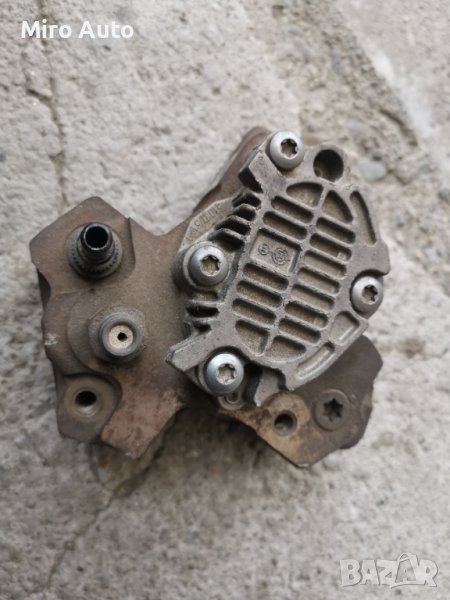 Горивна помпа Bosch от Рено 1.9dci 120кс, снимка 1