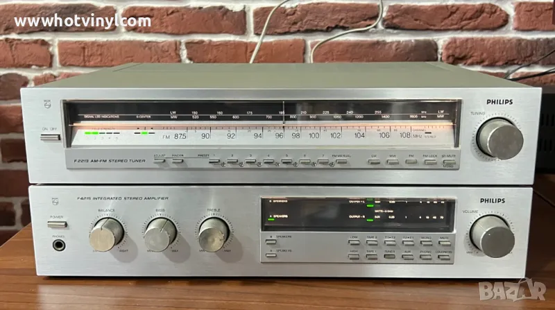 Комплект Philips f-4215 Усилвател и f-2213 тунер, снимка 1