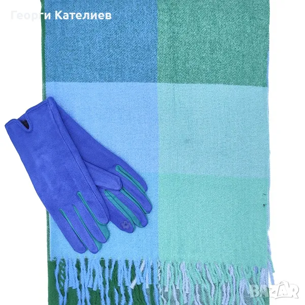 Кашмирен шал на квадрати и елегантни дамски ръкавици-Дамски комплект, снимка 1
