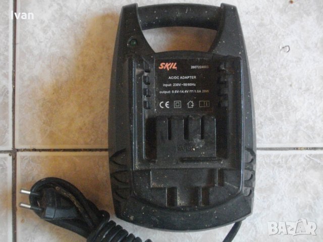 Bosch-Skil-Li-ion-9,6V-14,4V-Бързо Зарядно-Скил-9,6-14,4 Волта-Литий-Йон-Бош, снимка 3 - Винтоверти - 33382941