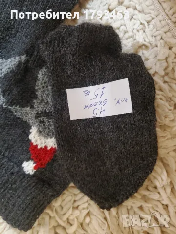 Ръчно плетени мъжки коледни чорапи, размер 45, снимка 2 - Мъжки чорапи - 50051595