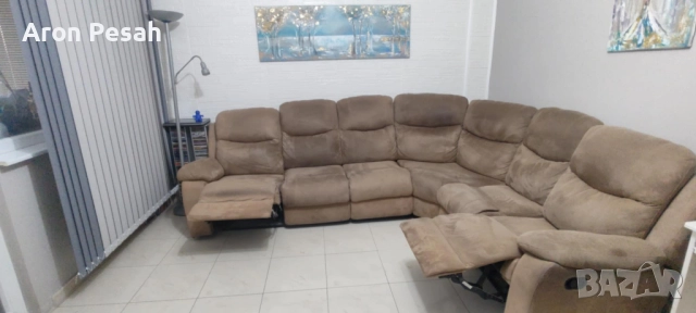 Продавам холов ъгъл - Дясен с 2 механични релакс механизма на крайните седалки !, снимка 4 - Дивани и мека мебел - 52919979