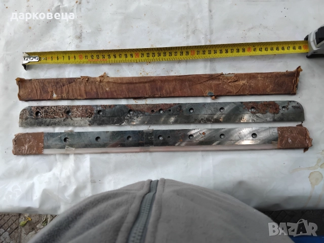 Нож за абрих