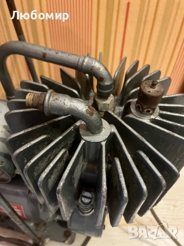 Компресор - английски, с двигател, уникален, безмаслен, безшумен, снимка 2 - Друга електроника - 53366336