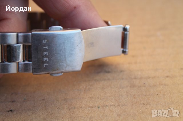 Дамски кварцов часовник ''Guess'', снимка 5 - Дамски - 43559472