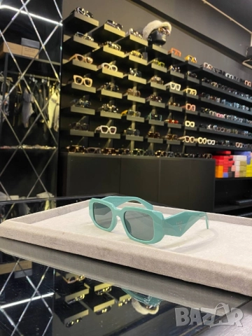 очила с черен обикновен калъф и ув защита celine , снимка 5 - Слънчеви и диоптрични очила - 51449942