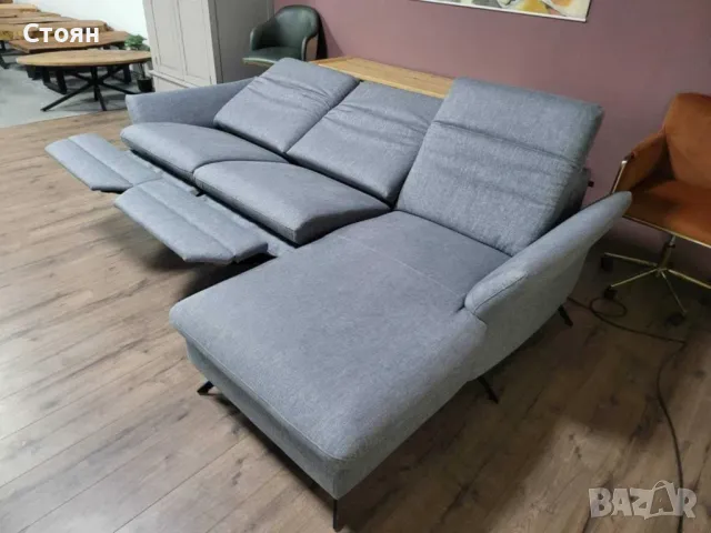 Сив ъглов диван от плат "HUKLA Interliving" с ел. релакс механизъм, снимка 4 - Дивани и мека мебел - 48307281