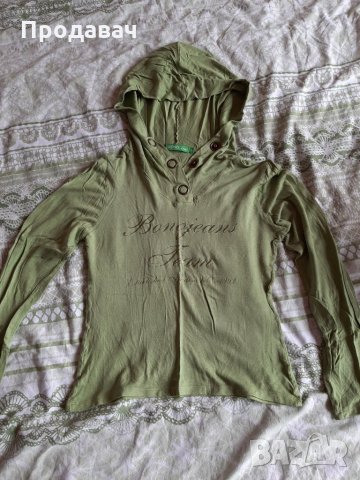 Зелена блузка с качулка 