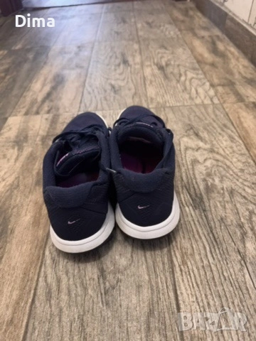 Маратонки Nike , снимка 2 - Маратонки - 53123373