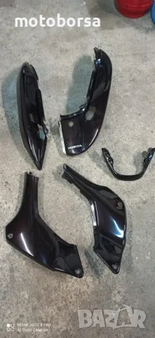 спойлери опашка и странични спойлери и ръчка Honda Hornet 600