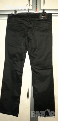 Дамски черен панталон, с ниска талия XS, снимка 4 - Панталони - 43259009