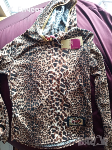 блъзка в гепардов десен