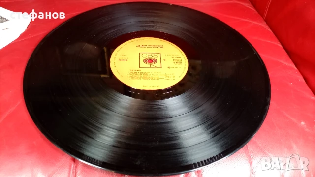 Дългосвиреща грамофонна плоча на THE BLUE OYSTER CULT „tyranny and mutation”, Холандия, снимка 5 - Грамофонни плочи - 51038838