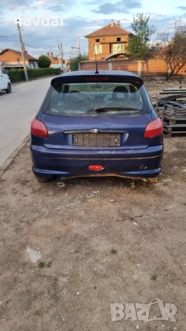 Пежо 206 1.6 i 109 K, снимка 3 - Автомобили и джипове - 50476546