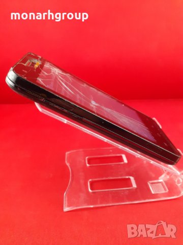 Телефон Prestigio MultiPhone 4040 Duo /спукан екран/, снимка 3 - Други - 28031812