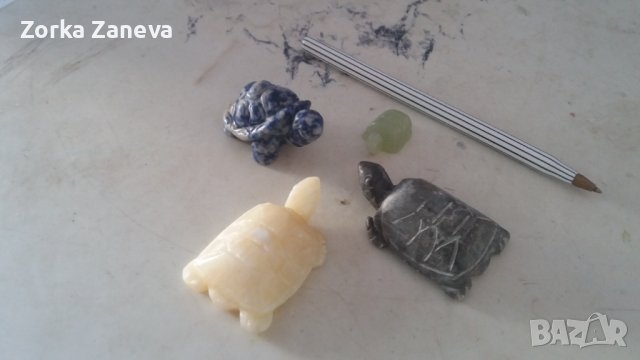 Четири костенурки от полускъпоценни камъни, снимка 3 - Декорация за дома - 38052376