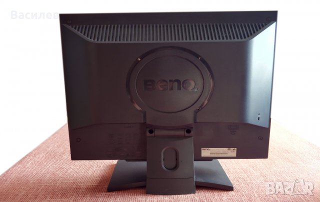Продавам монитор BenQ FP71G+, 17.0" (43.18 cm), снимка 2 - Монитори - 28460326