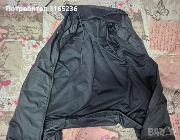 Нова ветровка Nike, снимка 2 - Спортни дрехи, екипи - 52860189