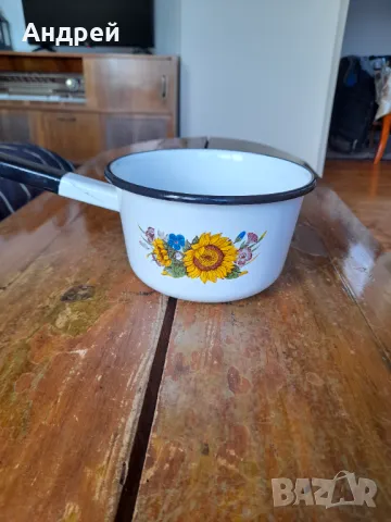 Стара емайлирана касерола,тиган #8, снимка 3 - Други ценни предмети - 50096287