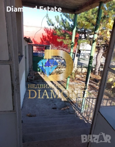 Едноетажна къща в село Васил Левски, обл. Стара Загора, снимка 2 - Къщи - 51497510