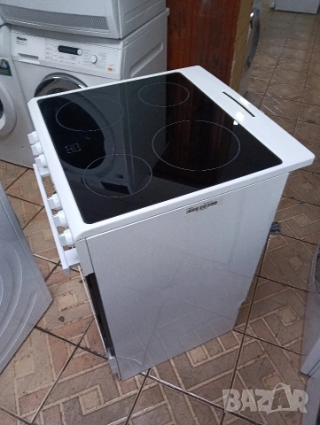 Като нова свободно стояща печка с керамичен плот Gram с две години гаранция!, снимка 7 - Печки, фурни - 53173129