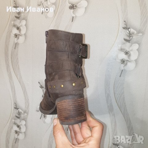 Боти Clarks от набук  UK 6D,38 -38,5, снимка 3 - Дамски боти - 43901073