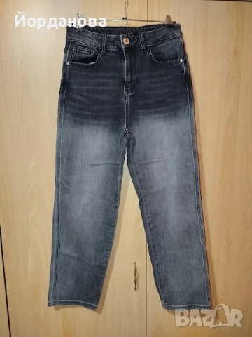 Еластични дънки с висока талия