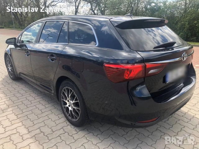 Toyota Avensis 2.0 D-4D, снимка 3 - Автомобили и джипове - 51597160