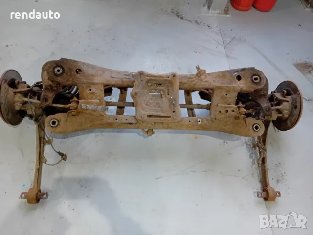 Заден мост Toyota Avensis station wagon t27 Face 2012-2015