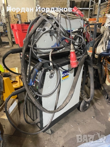 Продавам като нов GYS френски трифазен телоподаващ апарат(CO2) , снимка 2 - Други инструменти - 53575982