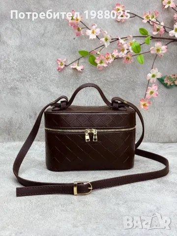 Bottega чанта несесер, снимка 4 - Чанти - 49318712