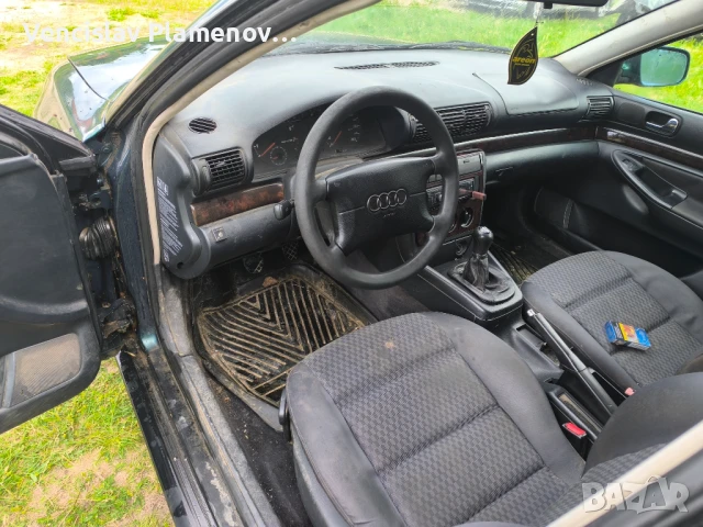 Ауди А4 , снимка 4 - Части - 50487949