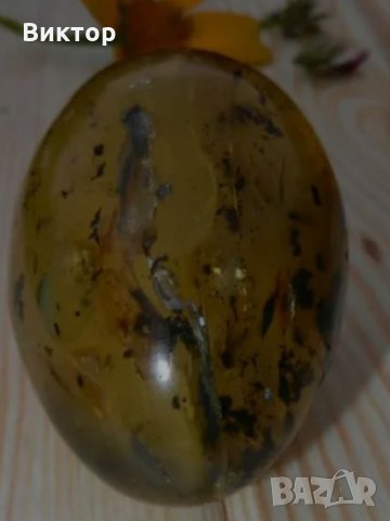Старинно яйце от 100% натурален Балтийски кехлибар 1900 година. , снимка 4 - Антикварни и старинни предмети - 26961686