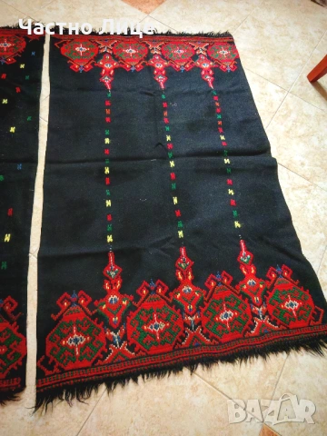 Две Големи Старинни Хърцойски Възглавници за Миндер , снимка 3 - Антикварни и старинни предмети - 53401483