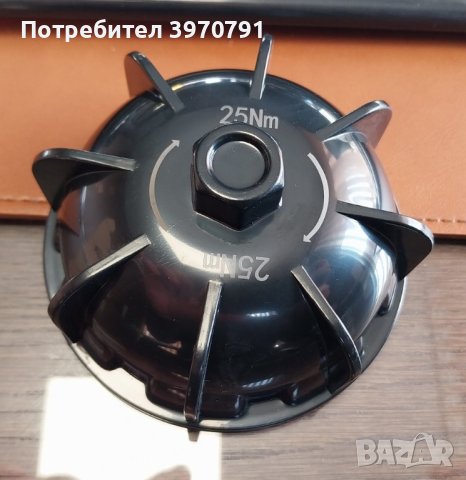 Ключ/Приставка за сваляне на централния капак на джанти MERCEDES AMG, снимка 1