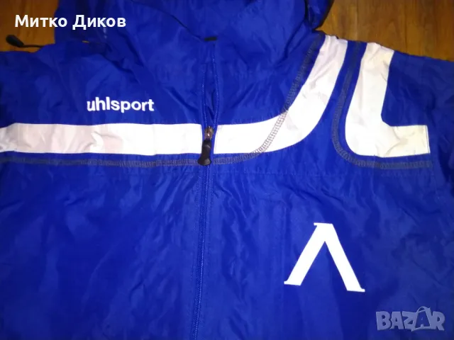Горнище на Левски като ново марково на Ушлспорт с качулка против вода и вятър размер С/М, снимка 3 - Футбол - 48132377
