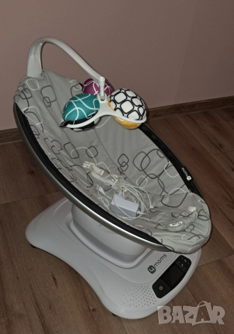 Eлектрическа люлка 4 Moms Mama Roo 4, снимка 2 - Детски люлки - 52863763