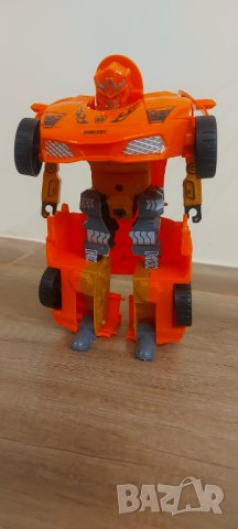 Трансформерс - спортна кола и робот 2 в 1, снимка 2 - Коли, камиони, мотори, писти - 38287593
