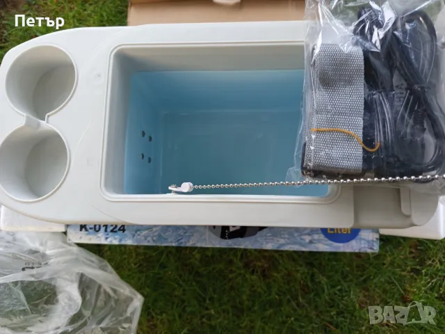 хладилна чанта на 12v u220, снимка 4 - Аксесоари и консумативи - 49786191
