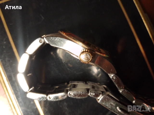 часовник Tissot , снимка 9 - Дамски - 51475226