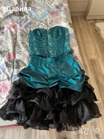 Рокля от две части