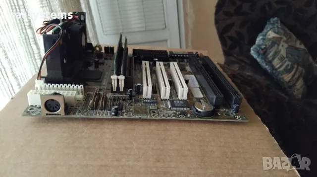 Дънна платка Zida Tomato CreateLXe-AT REV:1.11 Slot 1 CPU+RAM 